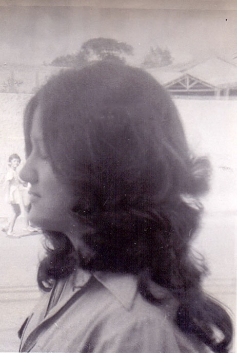 Simone Andrade Quadros - 20-09-1974